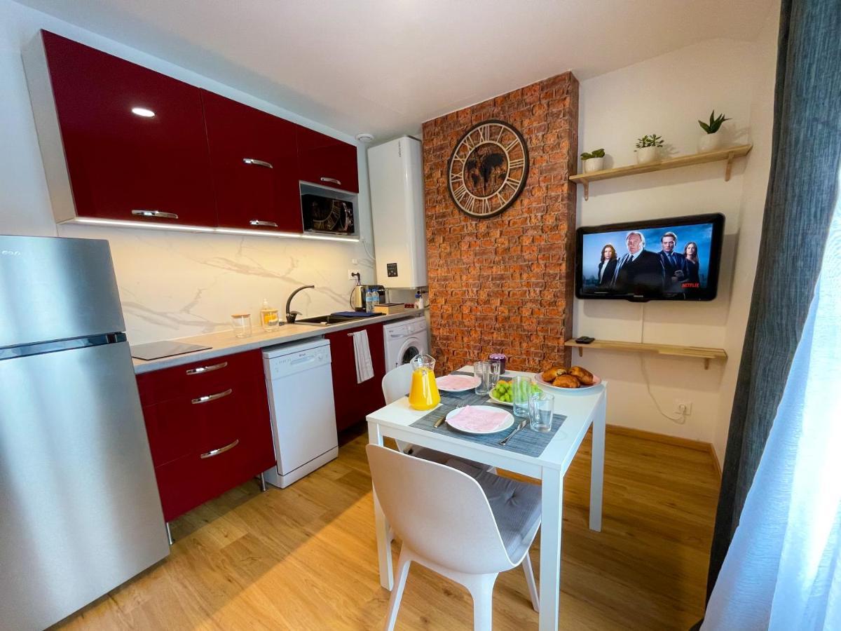 Le Petit Leon Apartment Chalons en Champagne Ngoại thất bức ảnh